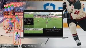 武汉马拉松金标首秀：4万跑者竞速长江畔