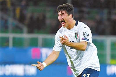 小罗成为美 小罗成为美