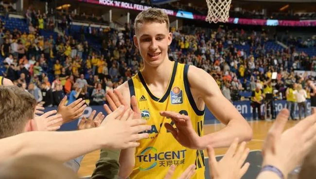 一直试图提 一直试图提