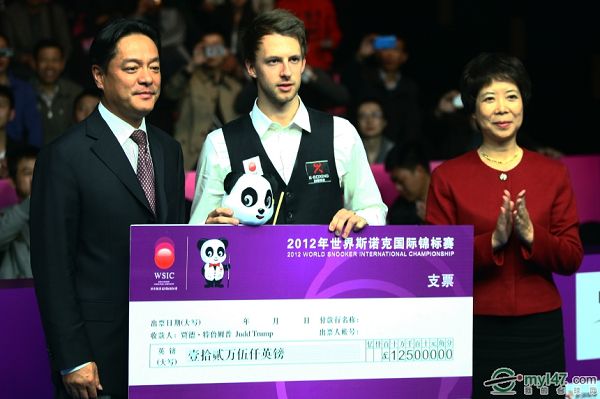 同样来自巴 同样来自巴